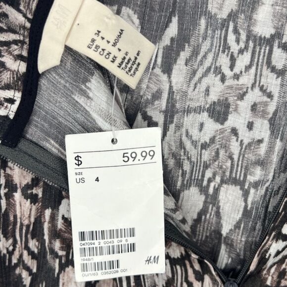 H&M Ruffle Skirt: Shimmery Abstract Print - Picture 4 of 5